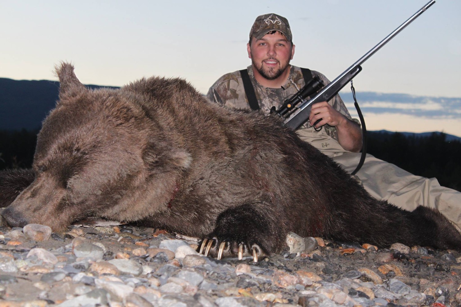 Охота на медведя: как охотятся на засидках